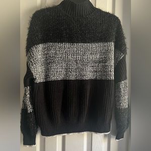 Willow & Root sweater from Buckle.